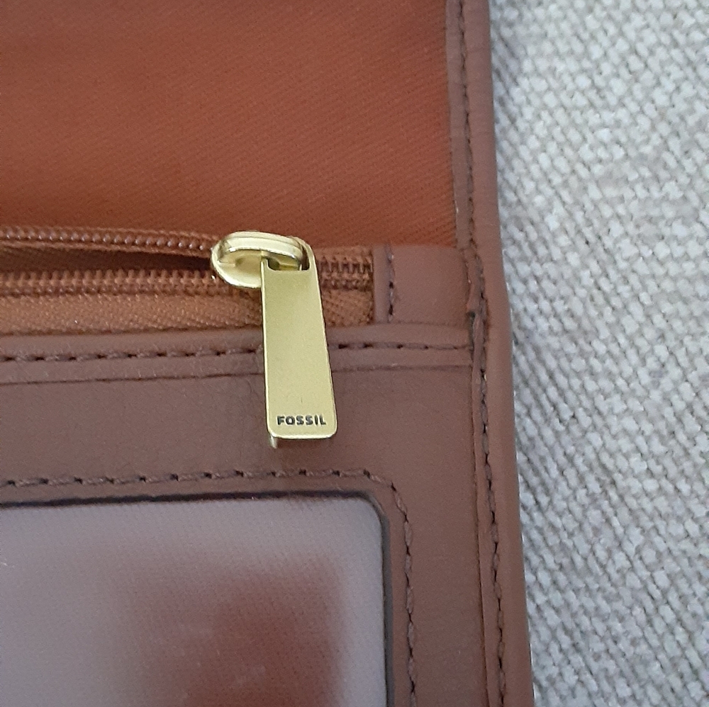 Fossil Elegant Brown Leather Crossbody Bag ,wallet - Picture 14 of 16